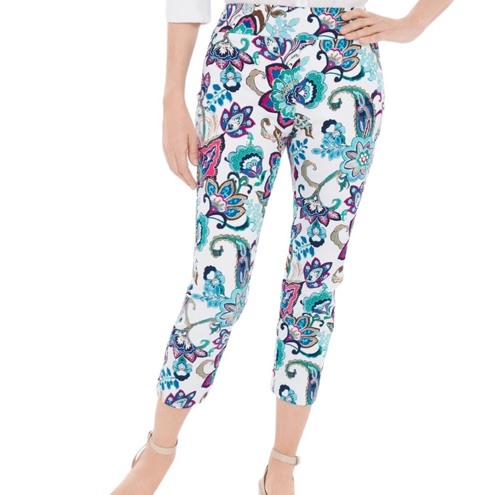 Chico's So Slimming Brigette Wanderlust Floral Slim Crop Pants .5(6)
